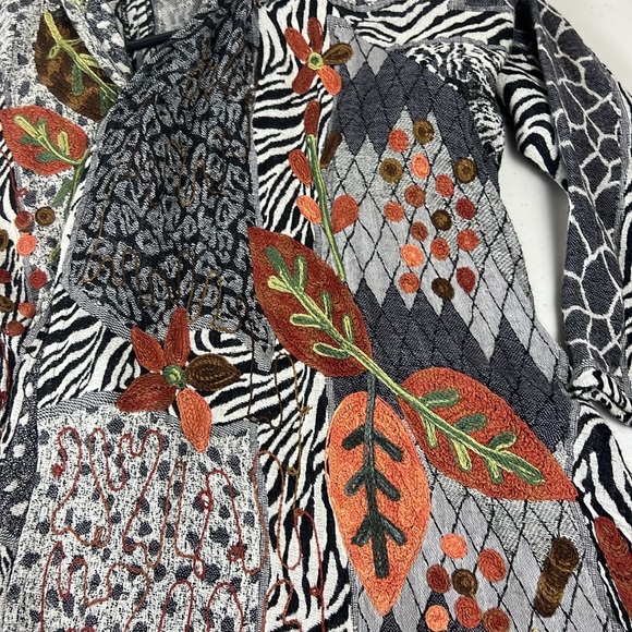 Soft Surroundings Jacket Cardigan Size L/XL Embroidered Open Front Animal Leaf - Picture 5 of 16